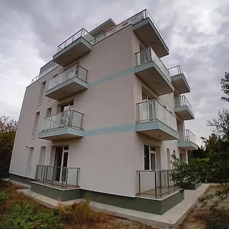 Appartement Penthouse Cu 270 De Grade *