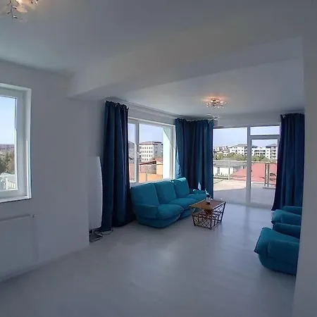 Penthouse Cu 270 De Grade *