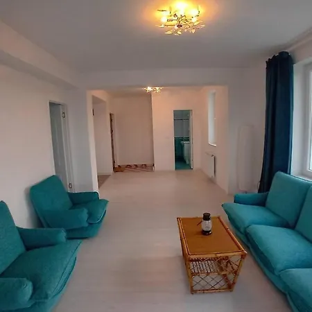 Penthouse Cu 270 De Grade Boekarest